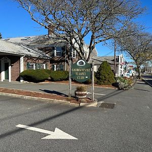 Harwichport Resort Club